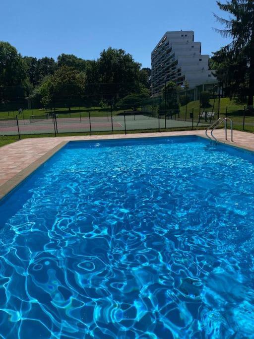 Superbe T3 Lumineux Sur Parc Arbore Avec Piscine Anglet Eksteriør bilde